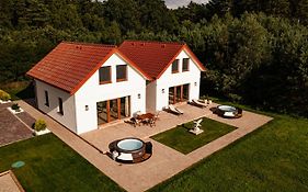 Panorama Lasu Komfortowe Domy Z Jacuzzi Leba-Nowecin